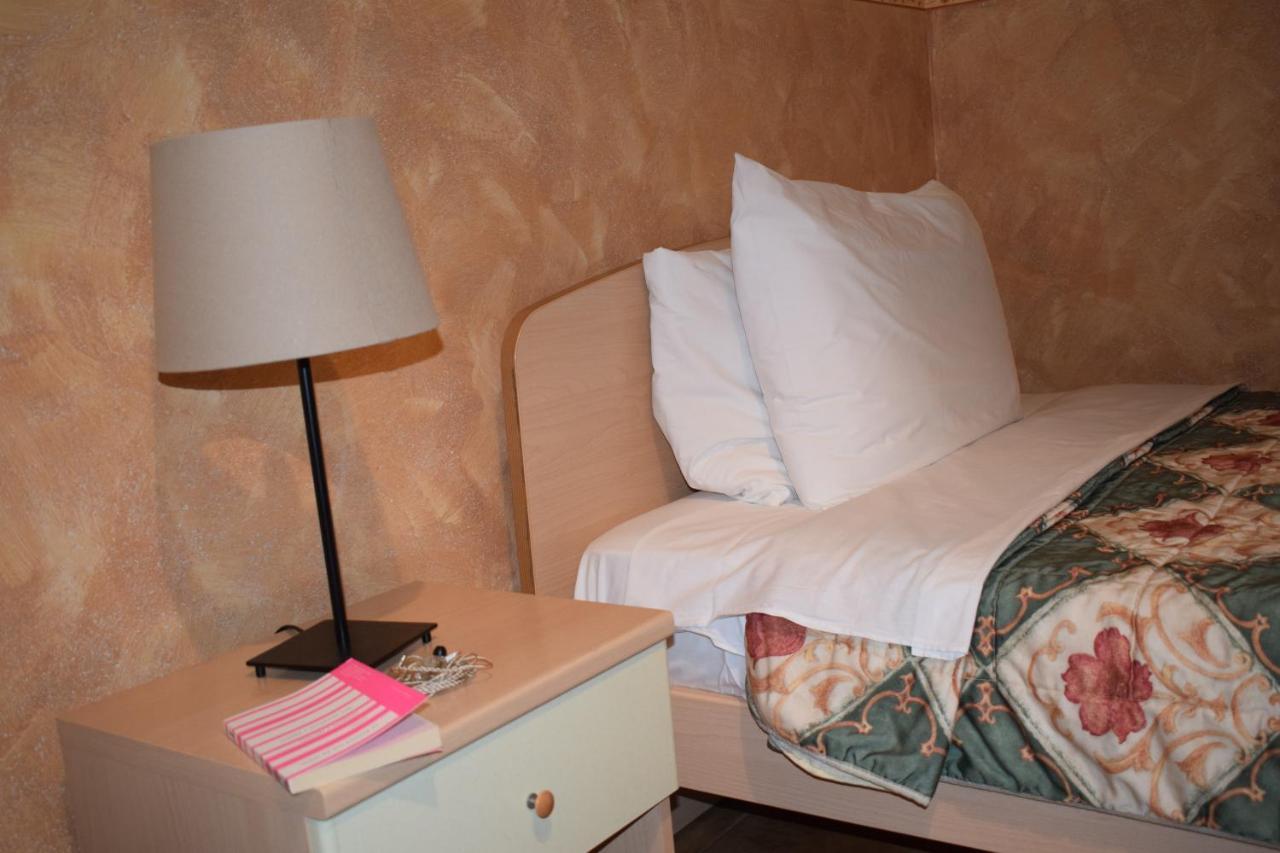 Hostel Il Tetto Melfi Luaran gambar
