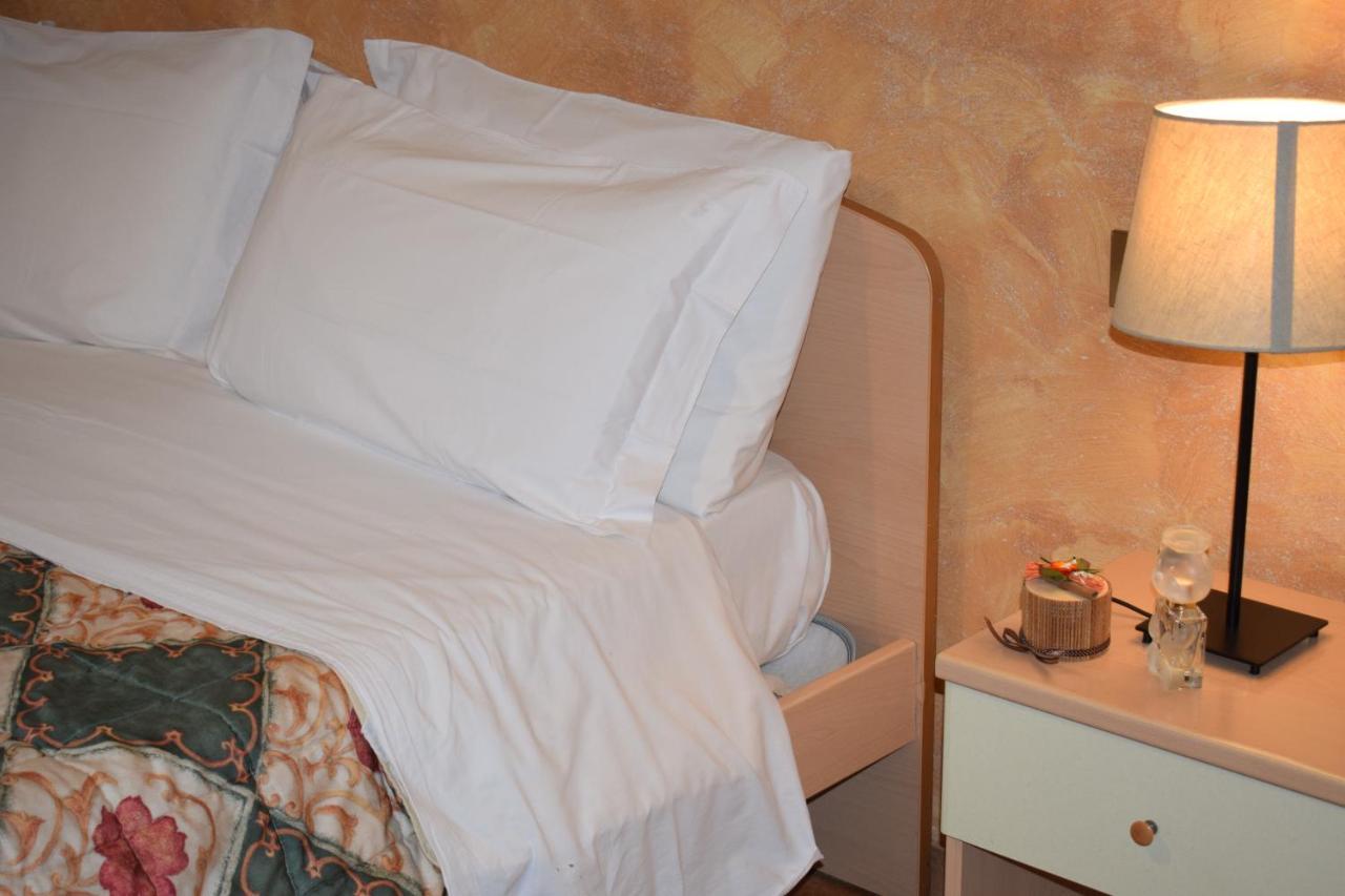 Hostel Il Tetto Melfi Luaran gambar