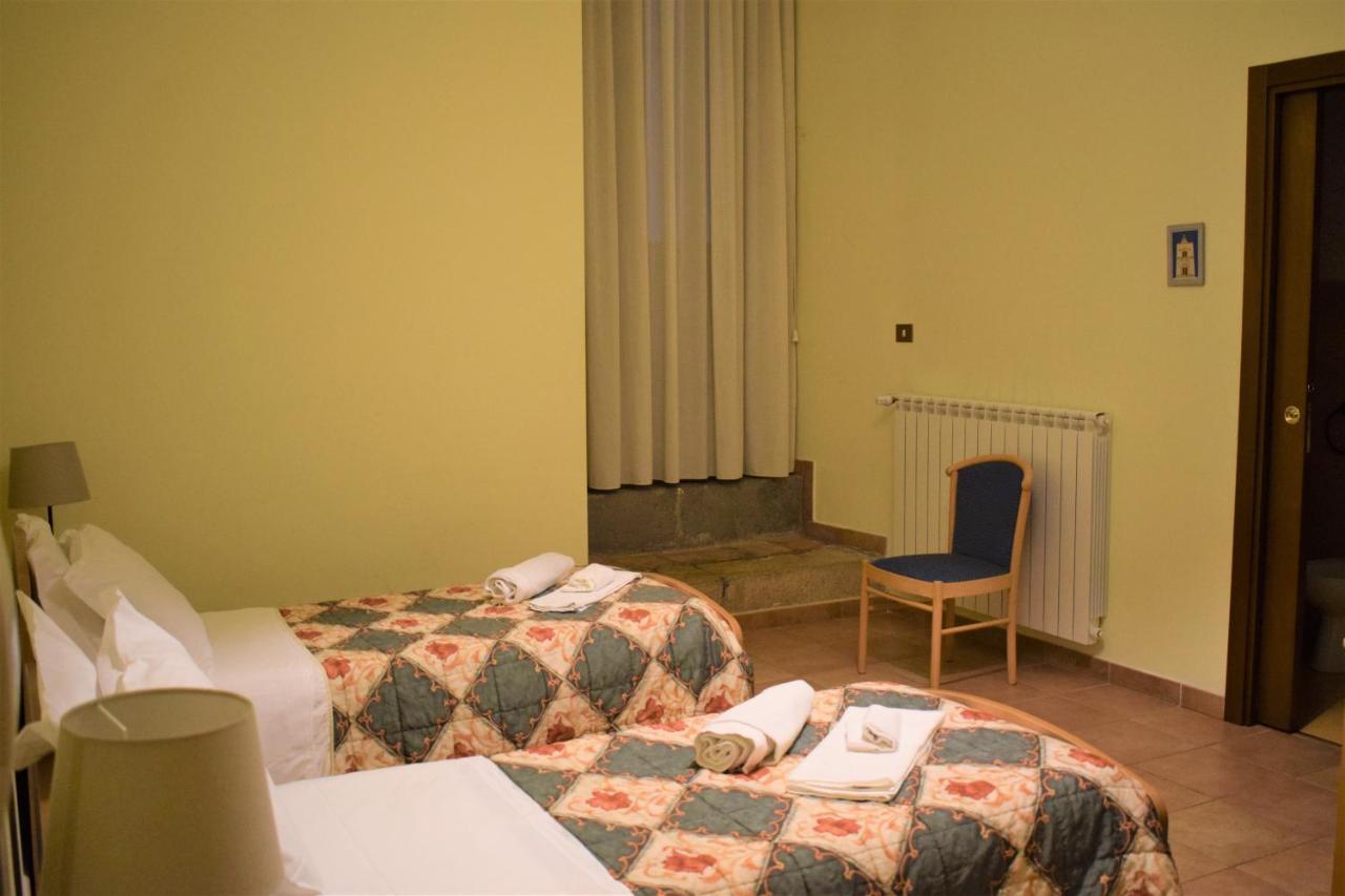 Hostel Il Tetto Melfi Luaran gambar