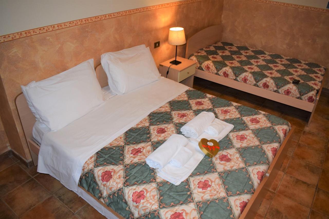 Hostel Il Tetto Melfi Luaran gambar